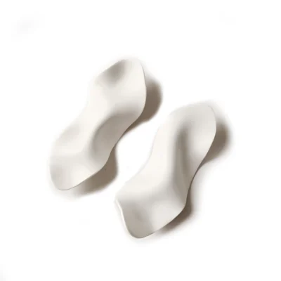 Melting White Earrings