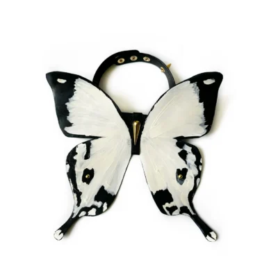 choker butterfly