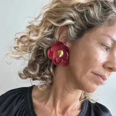 Petite Fleur Red Wine earrings