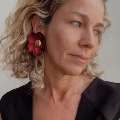 Petite Fleur Dark Red Earrings