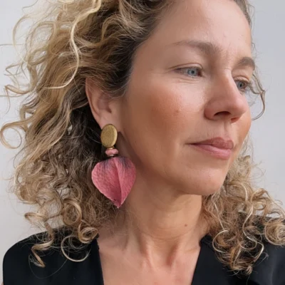 Lampionblume earrings