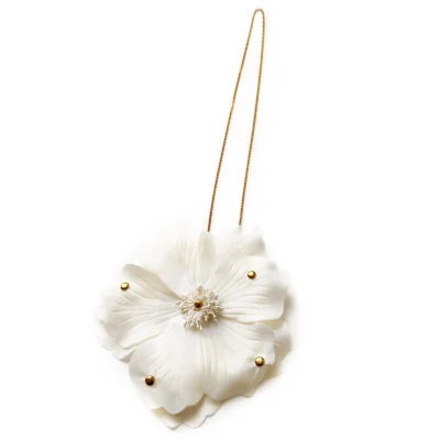 big flower necklace