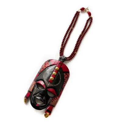 Colar Big Mask